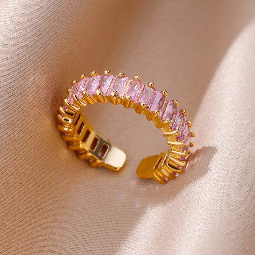 Luxury Gold Ring with Light Purple Zircon