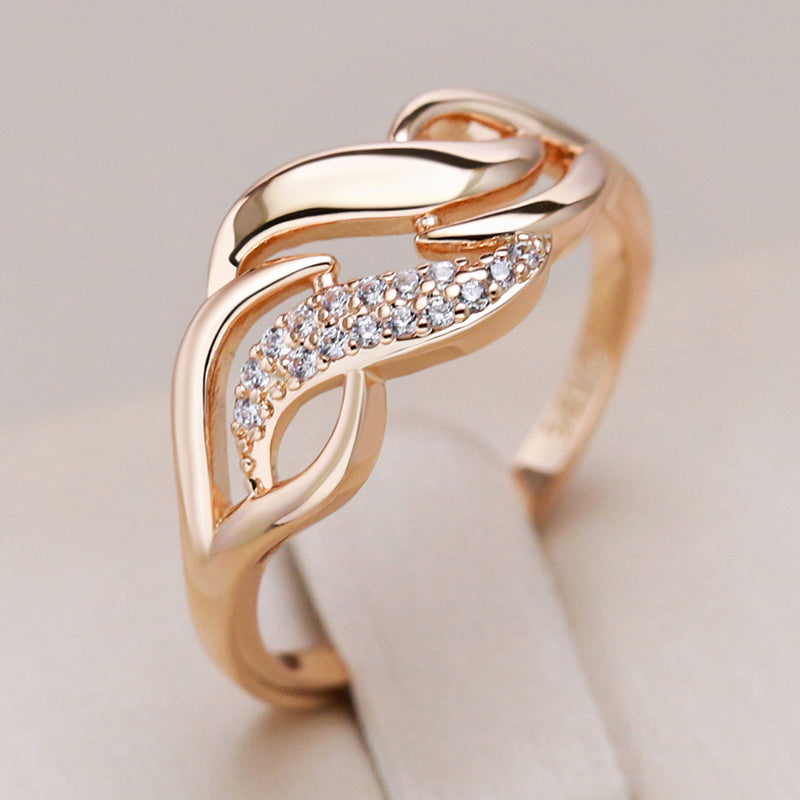 Elegant Crystal Golden Ring