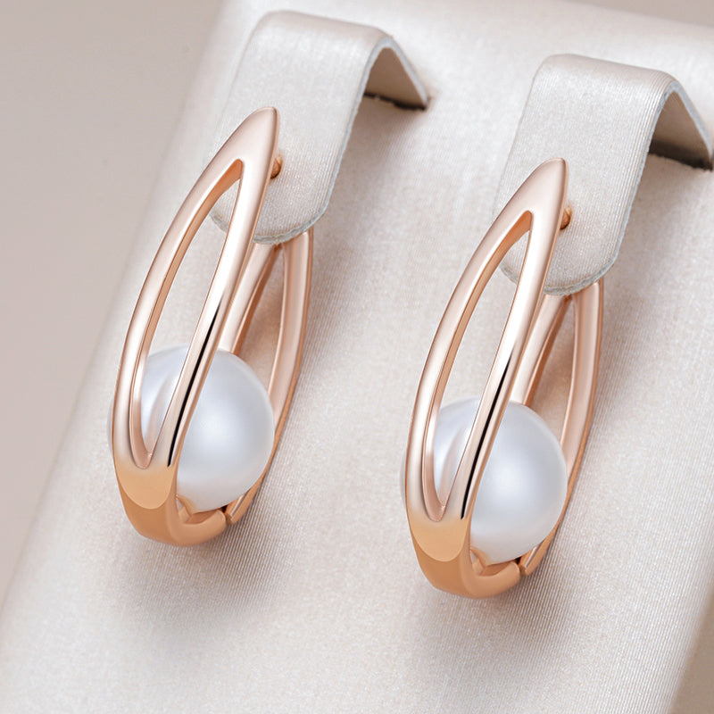 Elegant Round Pearl Hollow Gold Earrings