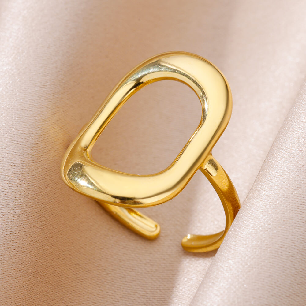 Soft Square Ring in Gold