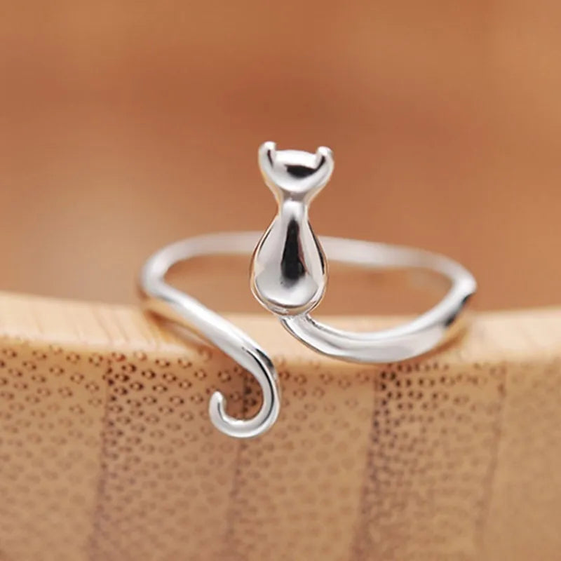 Silver Sleek Cat Ring