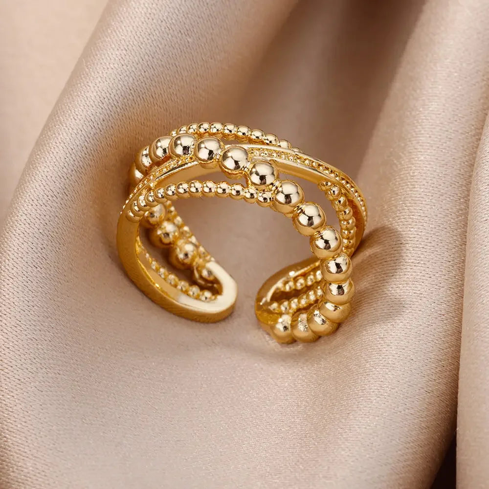 Luxury Ball Chain Ring in Gold